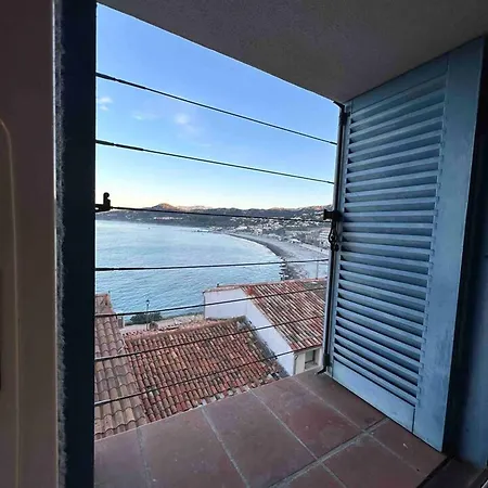 A Rousse 70 M² Avec Terrasse * LʼÎle-Rousse