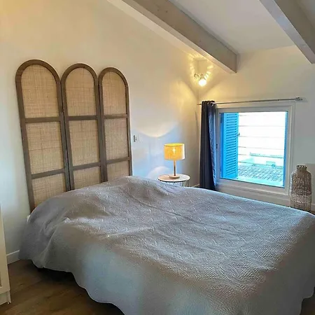A Rousse 70 M² Avec Terrasse * L'Ile-Rousse (Corsica)